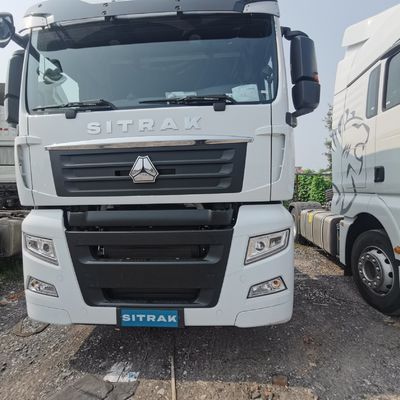 Sitrak 4X2 480 HP Tractor Trailer personalizado com tanque de combustível de 600L e moeda dos EUA