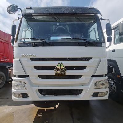US 371 Trator de caminhão HOWO acessível com tanque de combustível de 1000L e assento de suspensão pneumática