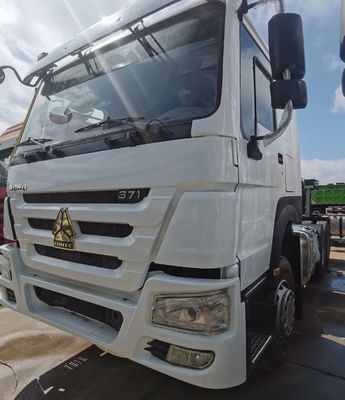 Semi-reboque de reboque 371HP HOWO Trator pesado com tanque de combustível de 1000L Euro2/Euro3/Euro4