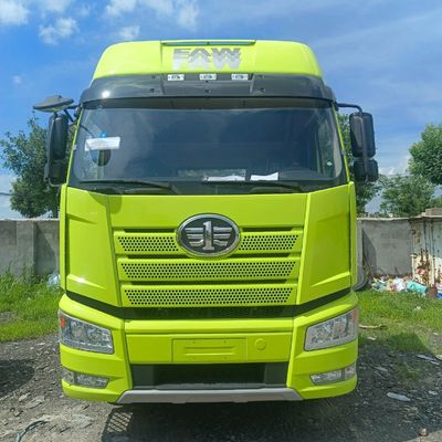 FAW Jiefang J6p420HP diesel 6X4 caminhão tractor com 600L tanque de combustível e acessível