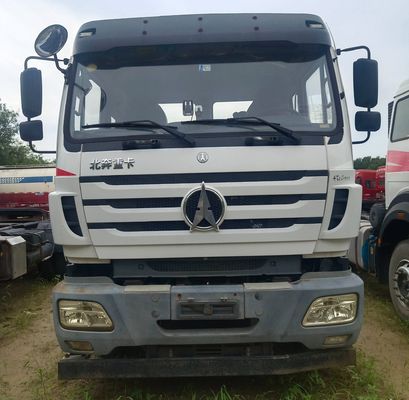 Cabeça de trator pesado Beiben 430HP com assistência de energia Pneus sem tubos e transporte