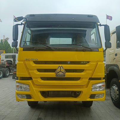 Tipo de transmissão manual Trator de caminhão potente HOWO6X4 Trac para tarefas de transporte difíceis