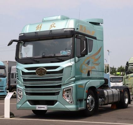 Caminhão-trator FAW X6000 de GNL e GNC personalizado com 580 CV