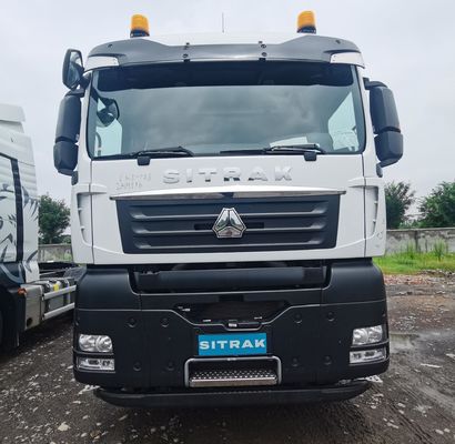 390HP Sinotruk Sitrak Trator com assento de suspensão a ar e 6 meses de serviço pós-venda