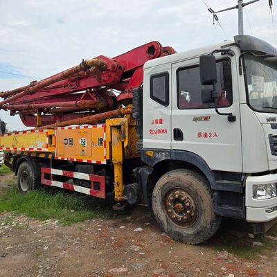 Caminhão de bombeamento de água com rodas motrizes 4 × 2 e direção assistida por força