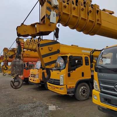 Guindaste hidráulico de 18 t para máquinas de construção 10245x2496x3450m