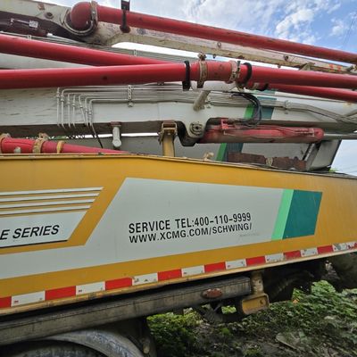 8*2 Caminhão de bombeamento Componentes de chassi remodelados com pneus e sistema de direção assistida