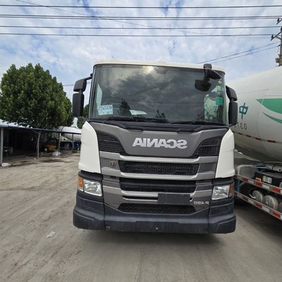 Pneus e camiões de bombeamento remodelados para chassis de camiões de bombeamento brancos no estilo de elevação frontal