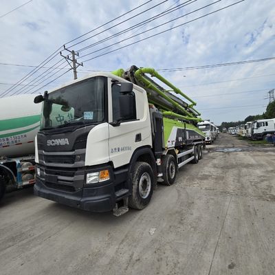 Pneus e camiões de bombeamento remodelados para chassis de camiões de bombeamento brancos no estilo de elevação frontal