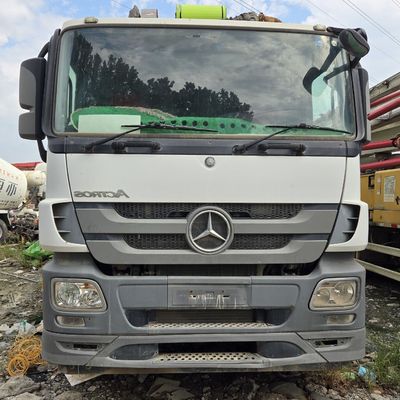 Componentes de utilidade especial para chassis Sinotruk 8×4 rodas motrizes Pneus Direção hidráulica
