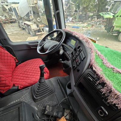Chassi Sinotruk 21-30t personalizável com direção assistida e pneus
