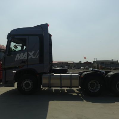 Sinotruk HOWO Max460 Stock Car Caminhão mais vendido para ≤5 lugares e características personalizadas