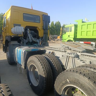 Veículo de reboque de trator pesado de 375 cv Euro 3 Padrão de emissões e competitivo