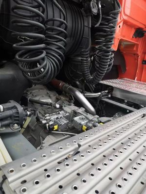 480 HP CNG Semi-remolque Remolque Modelo Zz4257n3247e1h Assento do condutor Assento de suspensão aérea