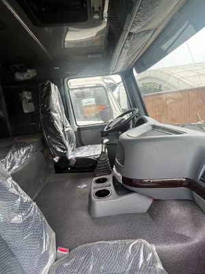 4-6L Capacidade do motor Estilo de elevação frontal Hidráulica Direção hidráulica Caminhão de descarga para descarga