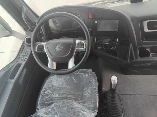 Trator de descarga Sinotruk versátil com capacidade de motor de 4-6L e certificação ISO