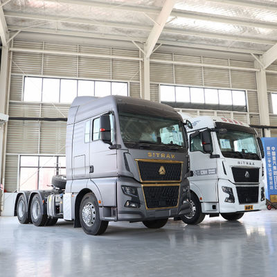 6 meses Serviço pós-venda Trator de GNC de 480 CV com banco de suspensão a ar 1000L Tanque de combustível
