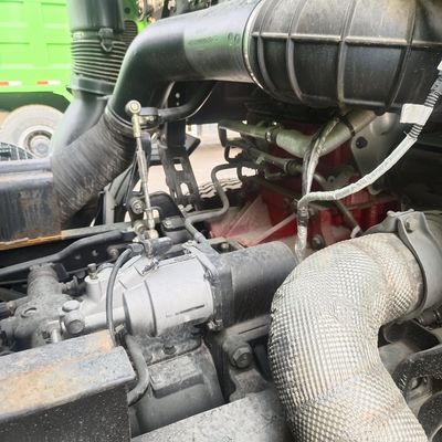 Desenho de pneus sem tubo 6X4 6,5m camião de lixo com 6 meses de serviço pós-venda em Omã
