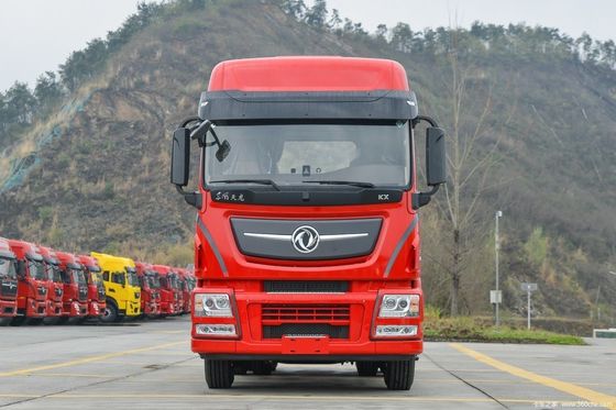 Capacidade de carga de 31-40 t. Veja o nosso tractor pesado de 420 HP com suspensão pneumática.