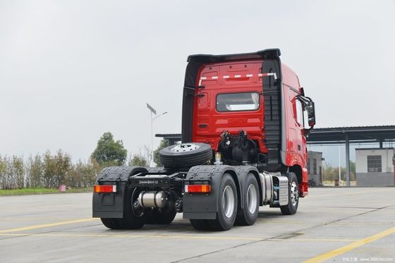 Capacidade de carga de 31-40 t. Veja o nosso tractor pesado de 420 HP com suspensão pneumática.
