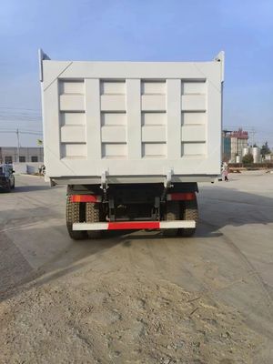 8.5x2.6x3.6m camião de descarga pesado com chassi Sinotruk resistente capacidade do motor 4-6L