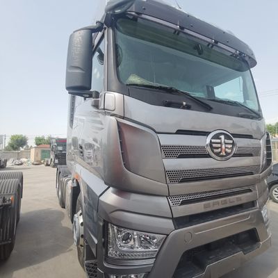 Caminhão FAW G7 pré-propriedade com capacidade de carga de 31-40 t e design de pneus sem tubo