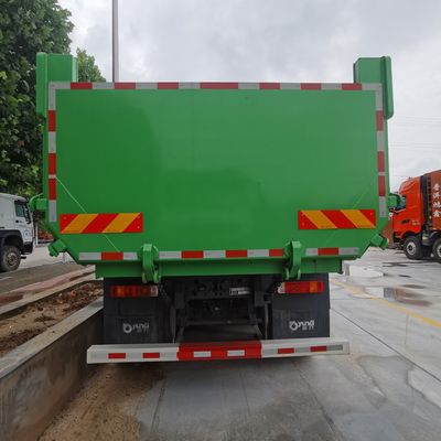 Caminhão de lixo motorizado com chassi Sinotruk Shacman e cabine de ar condicionado