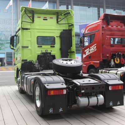 Tractor pesado, reboque, reboque com depósito de combustível de 400 litros e 351-450 cv