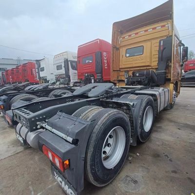 Direção hidráulica assistida por potência Sinotruk Chassis Dumper Truck para terrenos acidentados