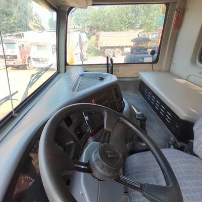 Bateria do sistema elétrico 2X12V/165ah Caminhão pesado usado HOWO 6×4 Dump Tipper