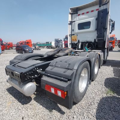 Dongfeng Shacman 7 Tons Trailer Hitch com tanque de combustível de 400L e tipo de transmissão automática