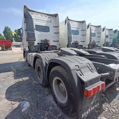 Tanque de combustível de 400L 351-450hp Modelo de camião HOWO para veículos pesados de transporte