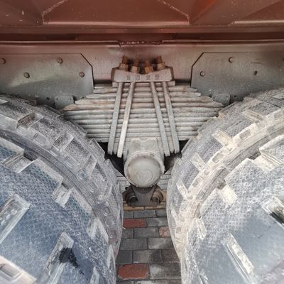 12100.000kg Caminhão de trator pesado usado com chassi Sinotruk e alternador de 28V-1500 Kw