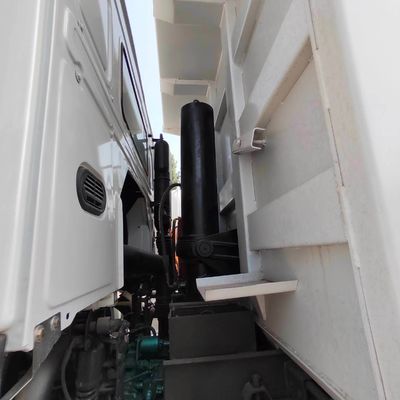 6 meses Serviço pós-venda Sinotruk HOWO 10 Pneus 10 Rodas 6X4 camião de transporte