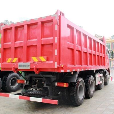 Caminhão de transporte de chassis Sinotruk de alta capacidade para operações de construção e de mineração