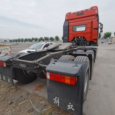 Potência 520HP Sinotruck Trator Truck 6X4 Tipper Trailer Combo com design personalizado