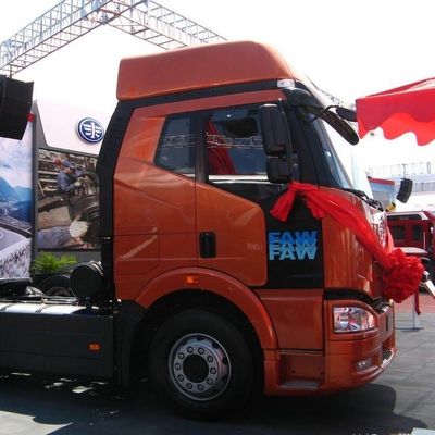 6X4 Trator Diesel com 460HP caminhão de engrenagem manual potente e durável Euro 3 FAW Jh6p