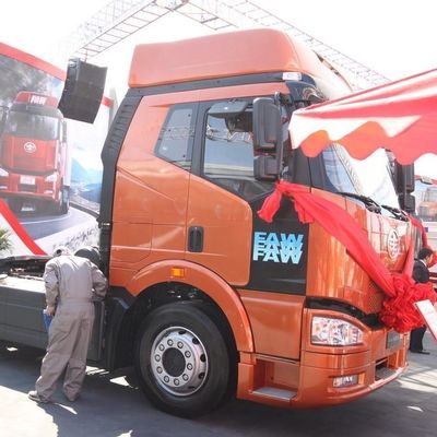 460HP Heavy Duty FAW Jh6p 6X4 Diesel Euro 3 Trator de caminhão com 12m * 2.55m * 4m Dimensões