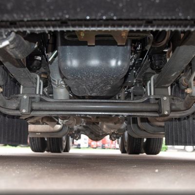 Trator Sitrak 6X4 certificado pela ISO com tanque de combustível e direção hidráulica