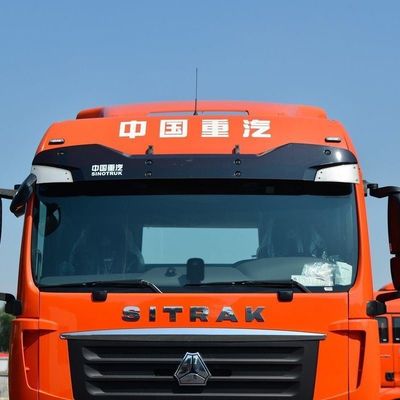 ZZ4257N3247E1H Desenho de pneus sem tubo Sinotruck Trator pesado com tanque de combustível de 1000L