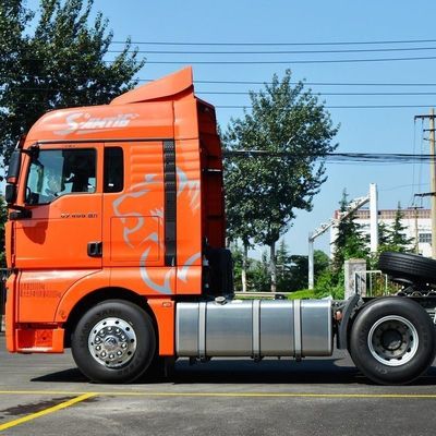 Caminhão-reboque de carga pesada com suspensão pneumática com capacidade de tanque de combustível de 600 L Euro 5