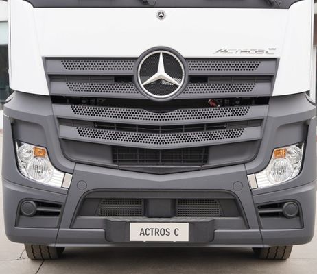 580 cavalos de potência Mercedes Benz caminhão pesado diesel caminhão tractor com design de pneus sem tubo