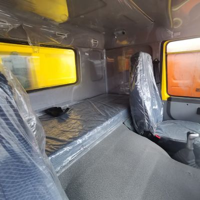 Despejo industrial com camião pesado 6X4 Sinotruck, camião transportador e direção hidráulica