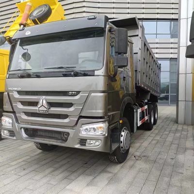 Caminhão Hovo 6X4 LHD com direção hidráulica e capacidade de carga de 40 t