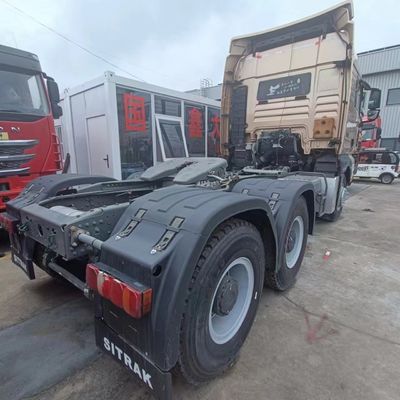 Caminhões pesados de 351-450 cv com assento de suspensão a ar e tanque de combustível de 600L na plataforma online
