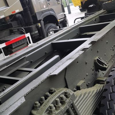 Caminhão de descarga industrial Sinotruck Caminhão de descarga usado com direção hidráulica e capacidade de carga de 30 t