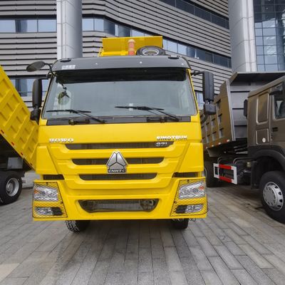 Caminhão de transporte de chassis Sinotruk Caminhão de descarga usado com direção hidráulica e capacidade de 30 t