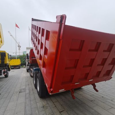 Sinotruck Camião de transporte pesado com direção hidráulica e capacidade de carga de 30 t