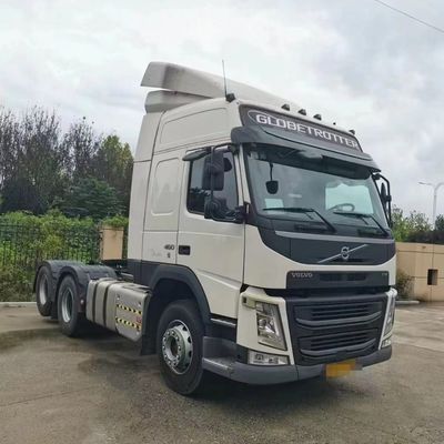 Desenho de pneus sem tubo Volvo Tipper Dumper com assento de suspensão de ar Caixa de carga de aço carbono