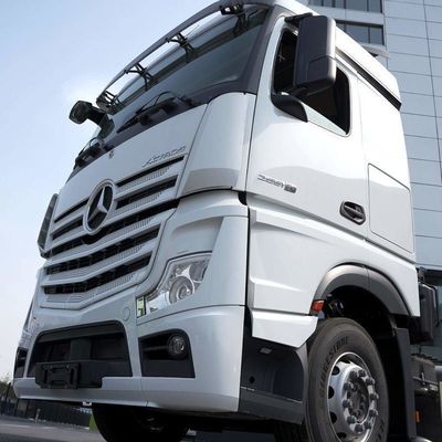 Caminhão pesado Mercedes Actros 510HP 6X4 Trator Modelo 2651 LS com design de pneus sem tubo